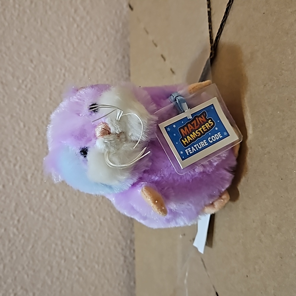 Ganz Mazin Hamster Petunia